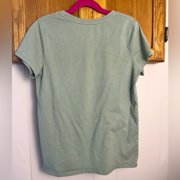 Cat & Jack Tee, Green with Floral Heart graphic, Girl’s L (10/12) - Picture 2 of 3